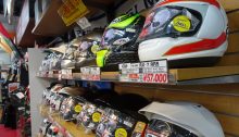 ヘルメット売り場